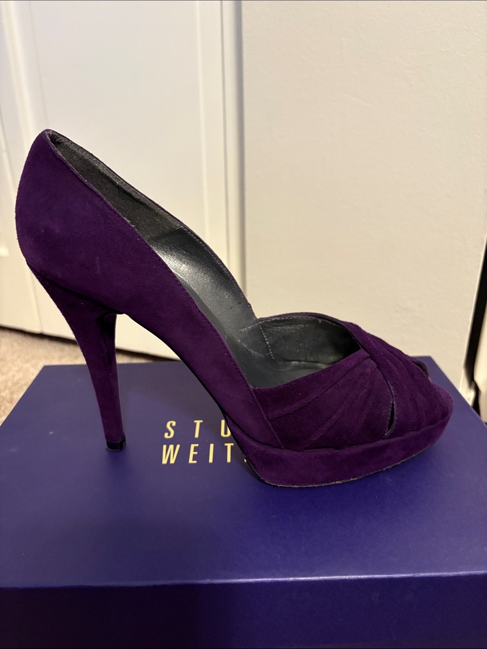 Stuart Weitzman Eggplant Purple Suede Peep-Toe Heels Women 8 - Picture 6 of 13